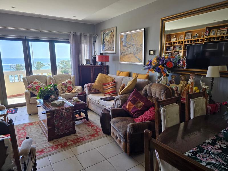 2 Bedroom Property for Sale in Sea Point Western Cape